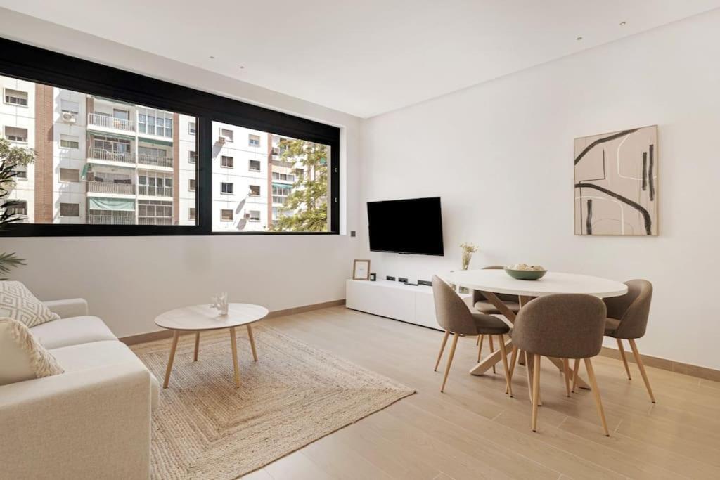 Apartment Cozy And Comfortable Málaga